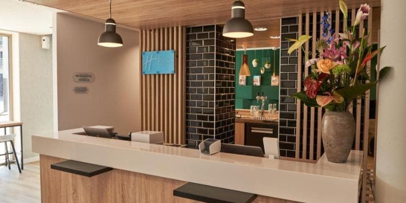 Holiday Inn Express Amsterdam-City Hall 5