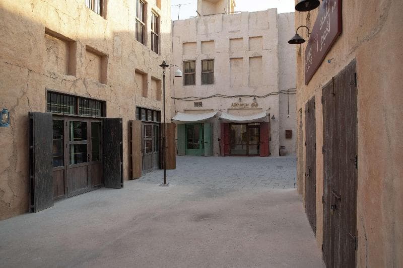Al Seef Heritage Hotel Curio Collection By Hilton 4