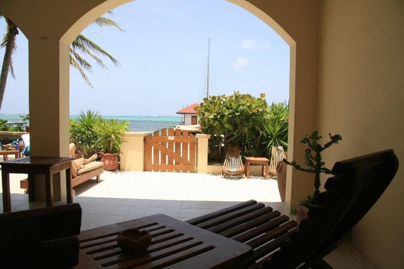The Palms Oceanfront Suites 3