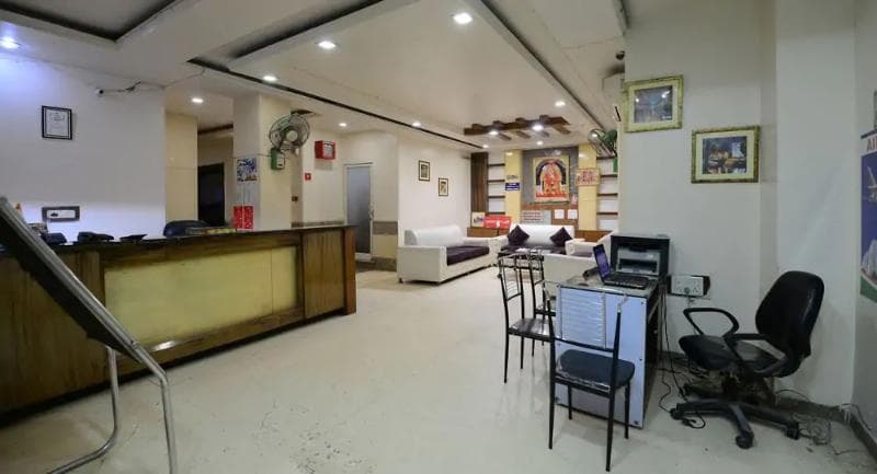 Hotel Sai Dham International 3