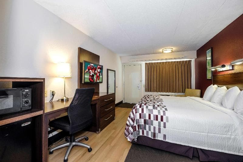 Red Roof Inn Aberdeen 3