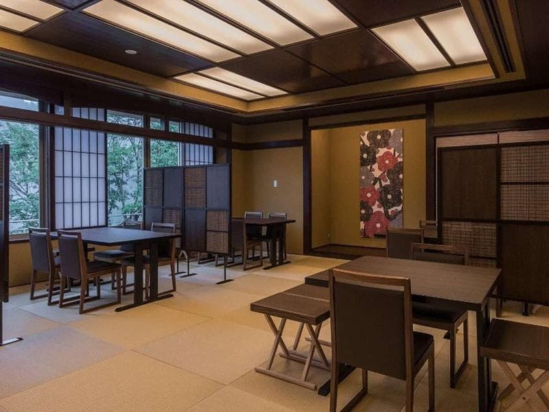 Okuhita Onsen Umehibiki 2