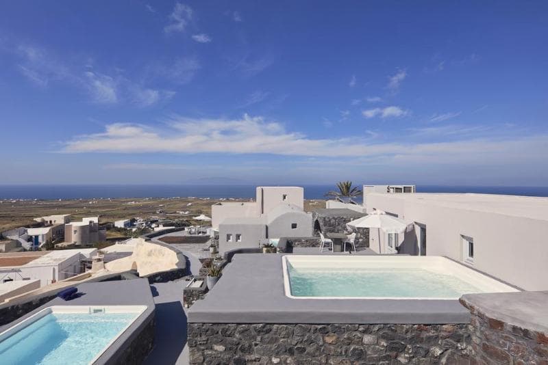Elysian Santorini photo 1