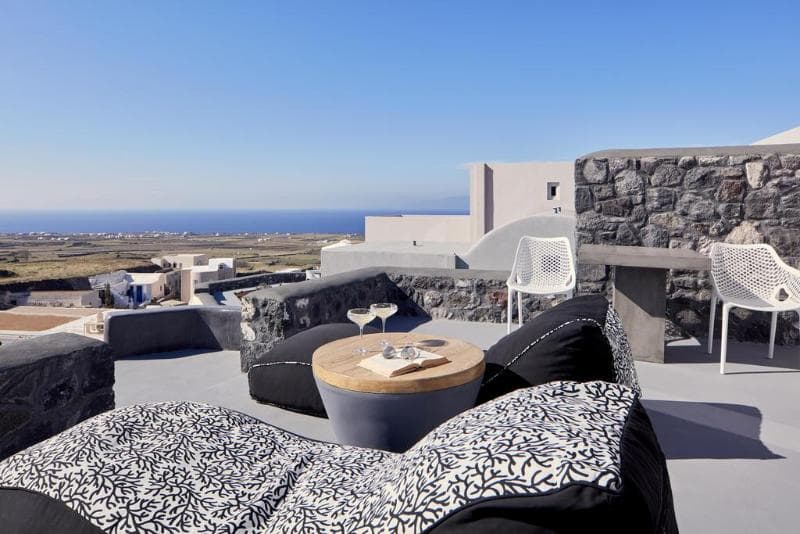 Elysian Santorini 3