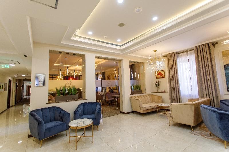Navruz Hotel 4