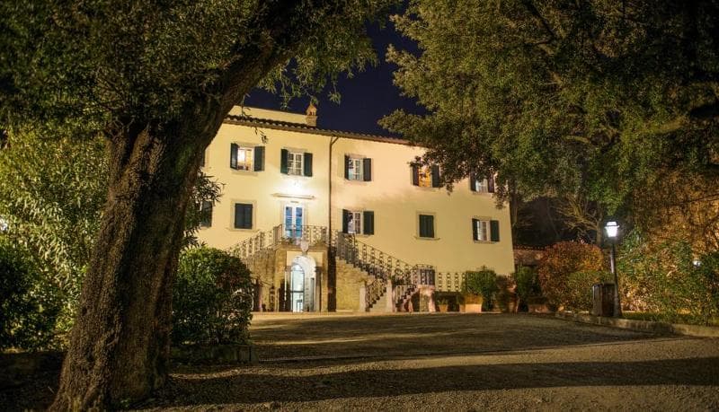 Cortona Resort & Spa main
