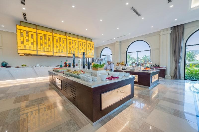 Meliá Vinpearl Cua Sot Beach Resort main