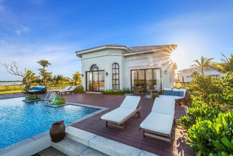 Meliá Vinpearl Cua Hoi Beach Resort 4
