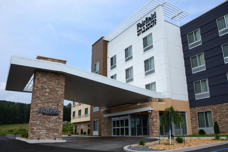 Fairfield Inn & Suites Somerset 3