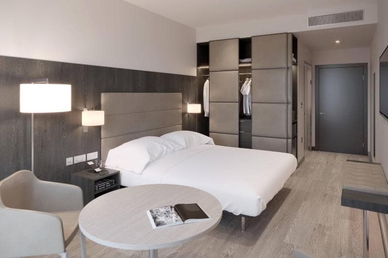 AC Hotel by Marriott Manchester City Centre 5