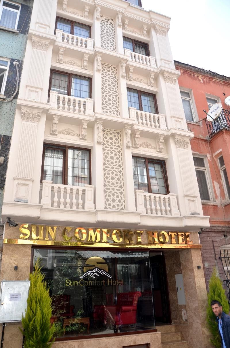 Sun Comfort Hotel (Adults only) 1