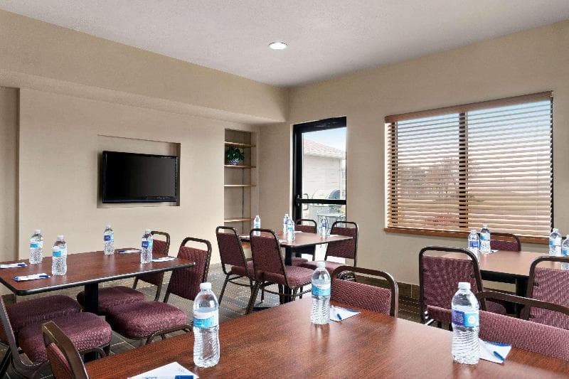 Baymont By Wyndham Sioux Falls North/I-29/Russell Street main