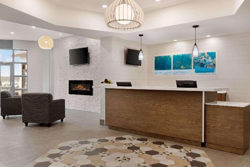 Days Inn By Wyndham Kingston 5