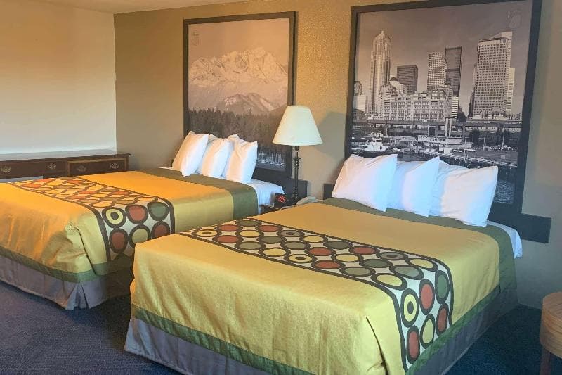 Super 8 By Wyndham Seatac Airport 2