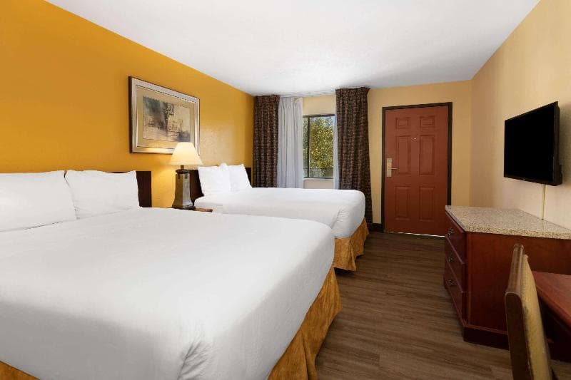 Travelodge By Wyndham Albuquerque East 4