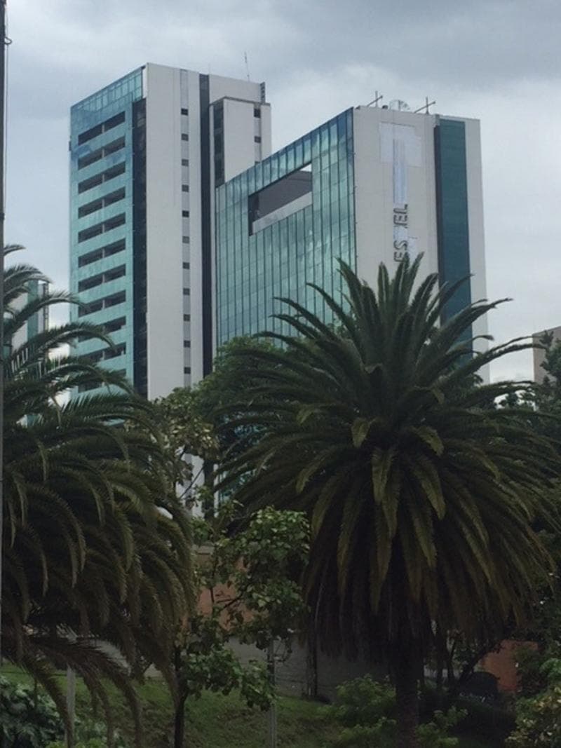 Estelar Square 1