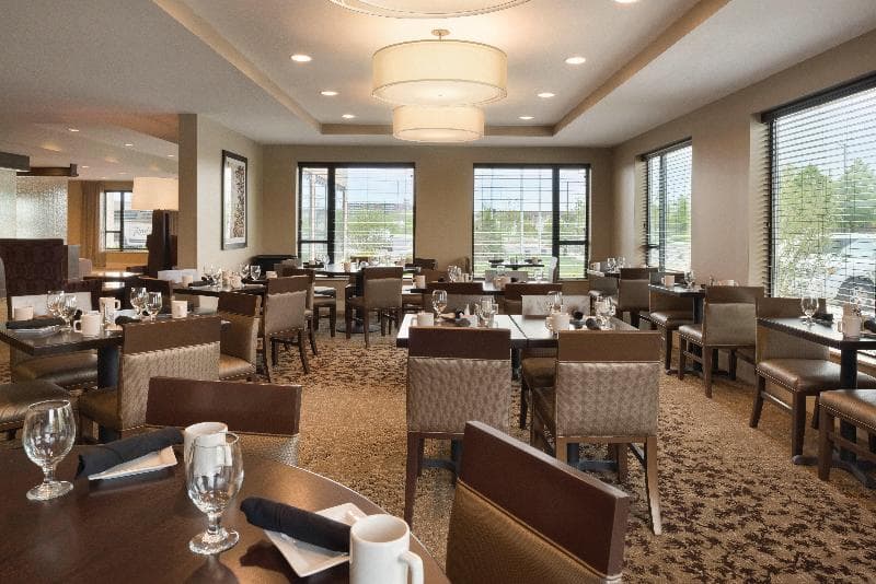 Holiday Inn Chicago - Schaumburg 3