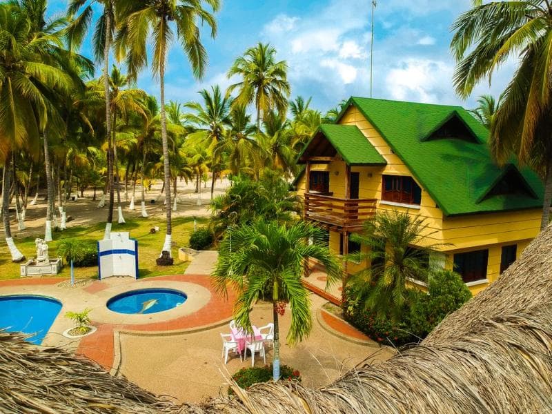 Tay Beach Hotel main
