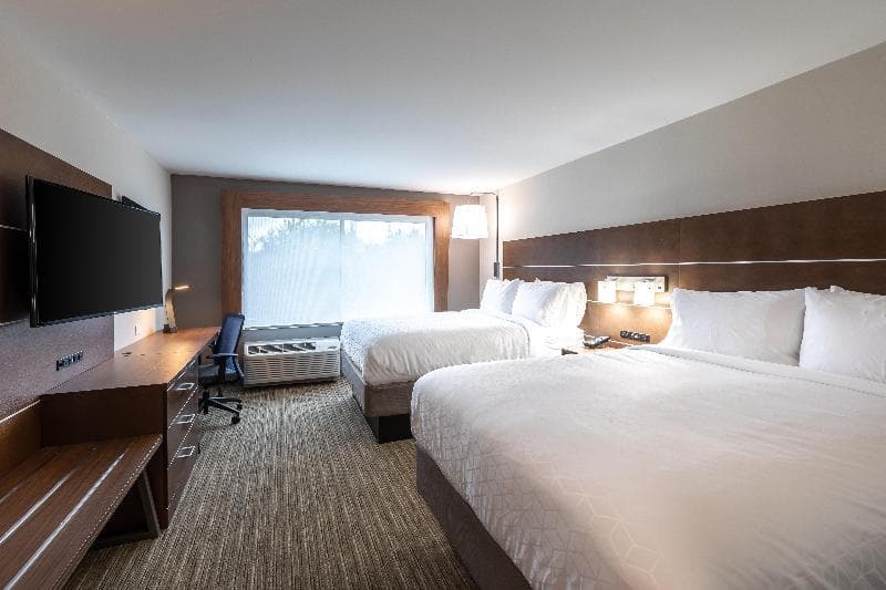 Holiday Inn Express & Suites Gainesville-Lake Lanier Area 3