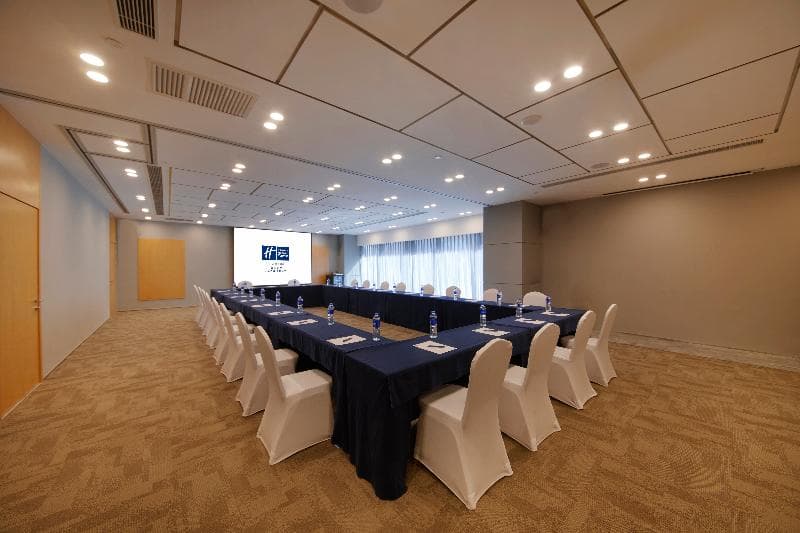 Holiday Inn Express Zhengzhou Zhengdong 4