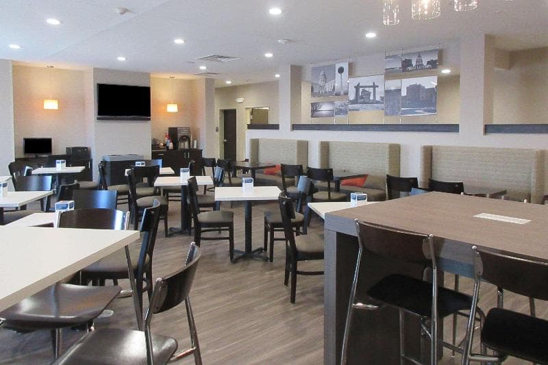Sleep Inn & Suites Oregon - Madison 5