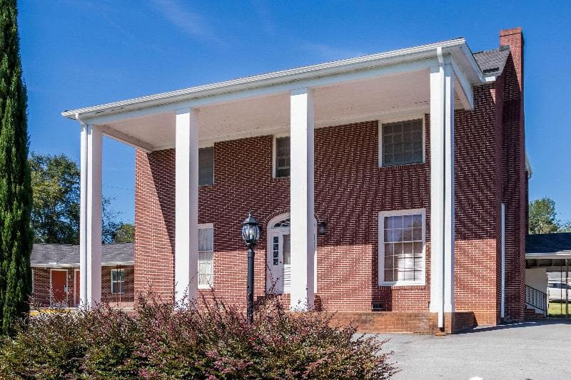 Rodeway Inn And Suites Seneca 5