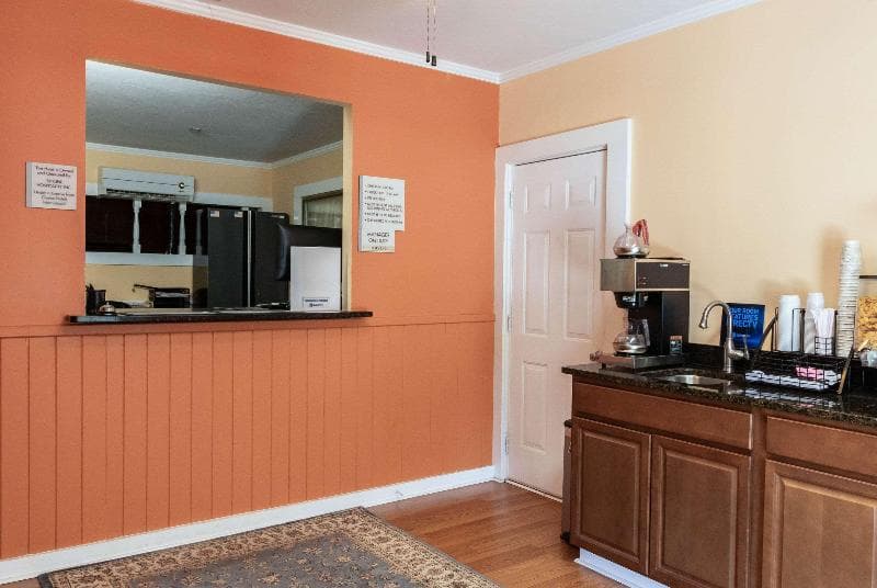 Rodeway Inn And Suites Seneca 2