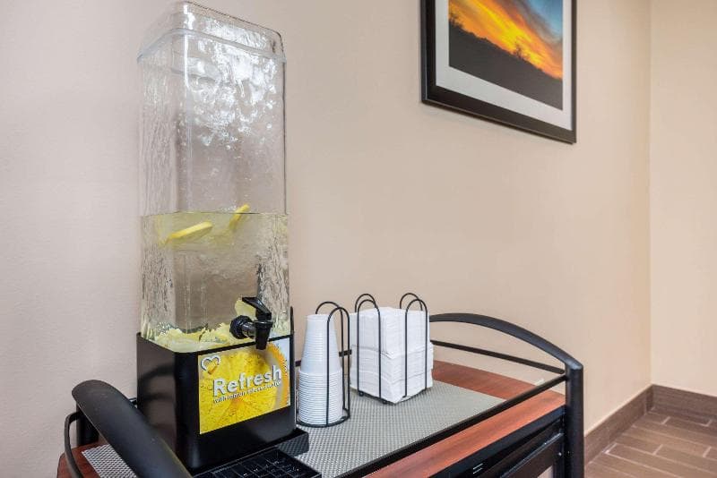 Comfort Inn 5