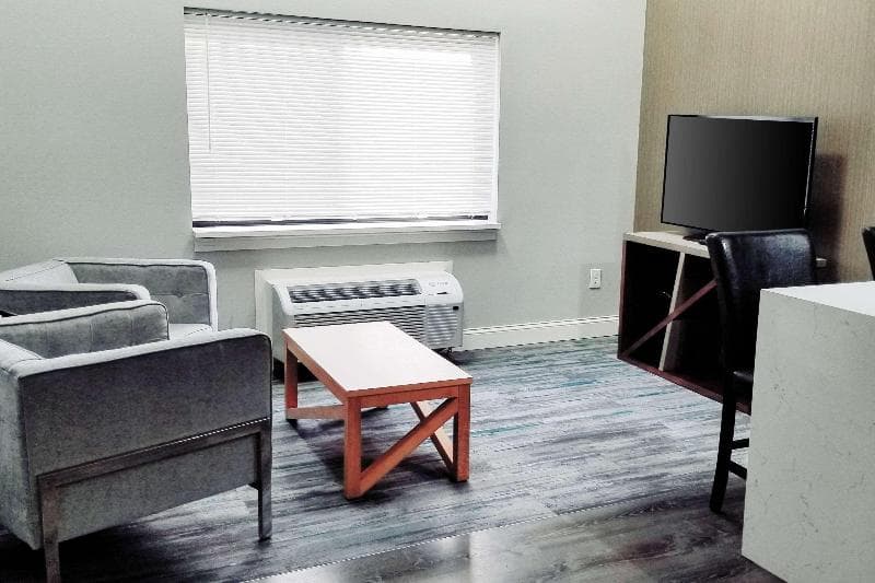 Somerset Lofts, Ascend Hotel Collection 5