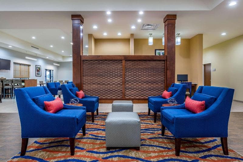 Comfort Suites Of Bowling Green 4