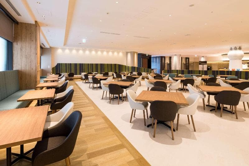 Comfort Suites Tokyo Bay 4