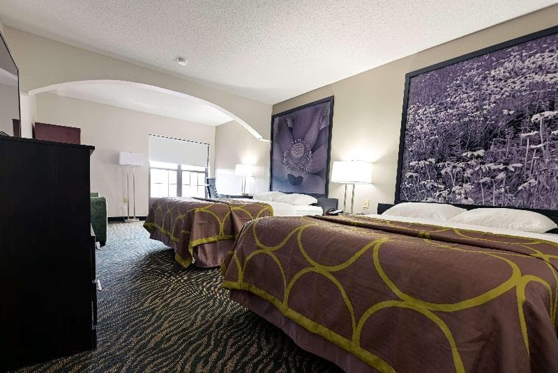 Super 8 By Wyndham High Point/Greensboro 3