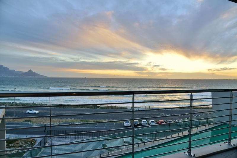 Blaauwberg Beach Hotel 2