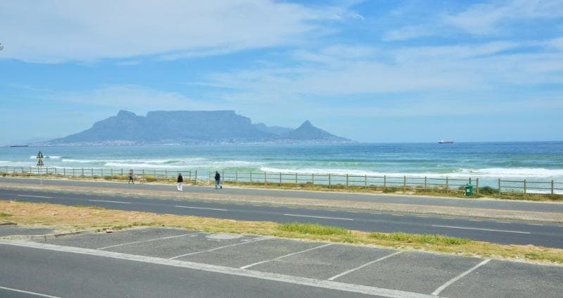 Blaauwberg Beach Hotel 4