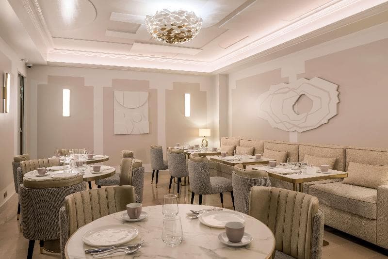 Hotel Camille Paris, Tapestry Collection by Hilton 5