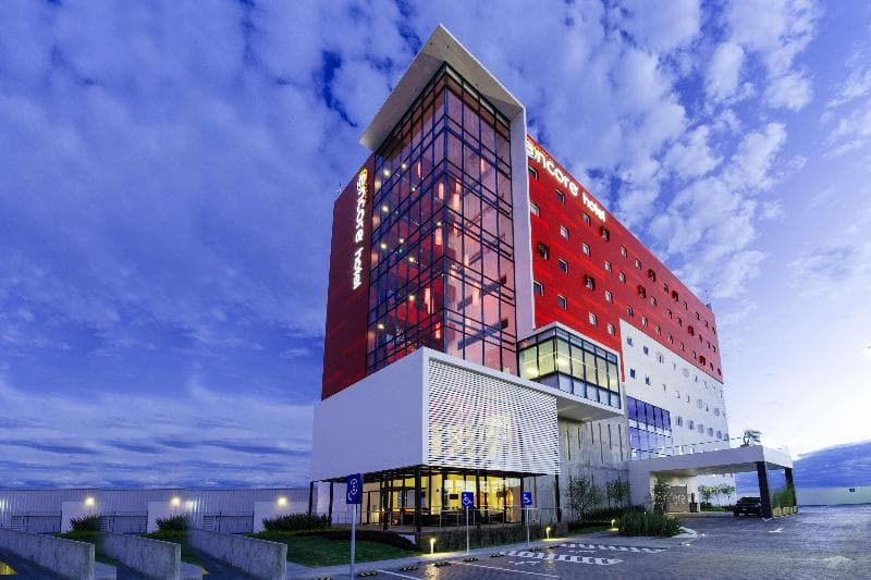 Ramada Encore By Wyndham Aguascalientes 2