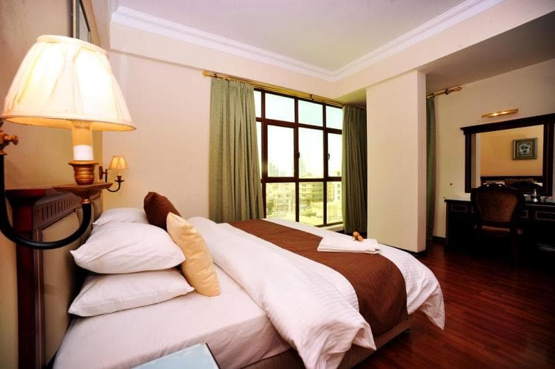 Marco Polo Hotel 5