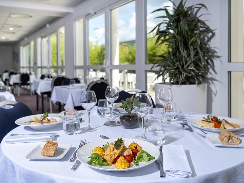 Golden Tulip La Baule 4