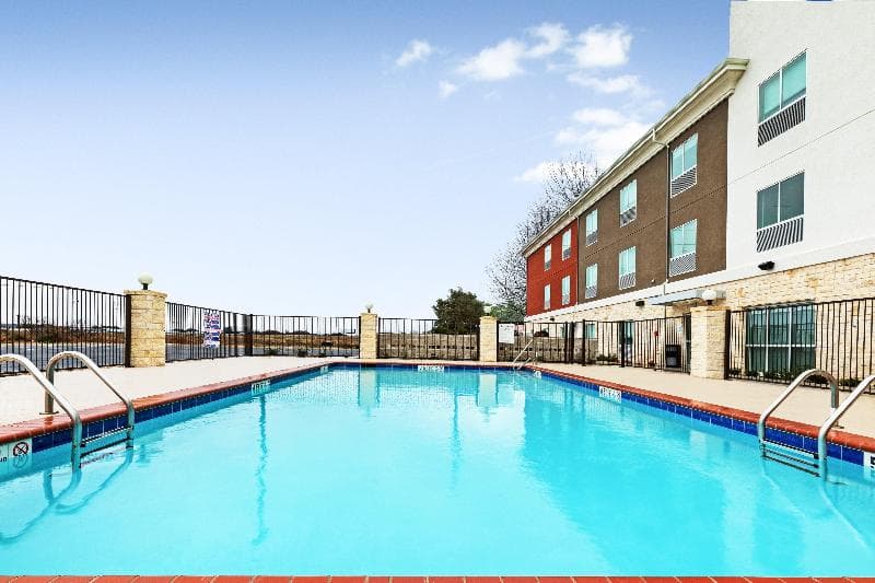 Holiday Inn Express And Suites Junction photo 1