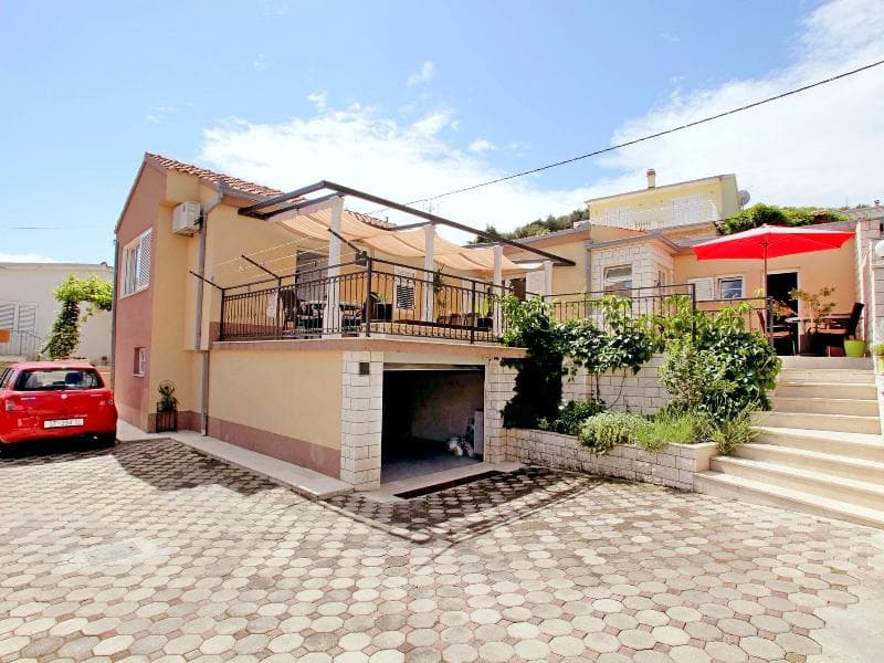 Apartments Jozo 2