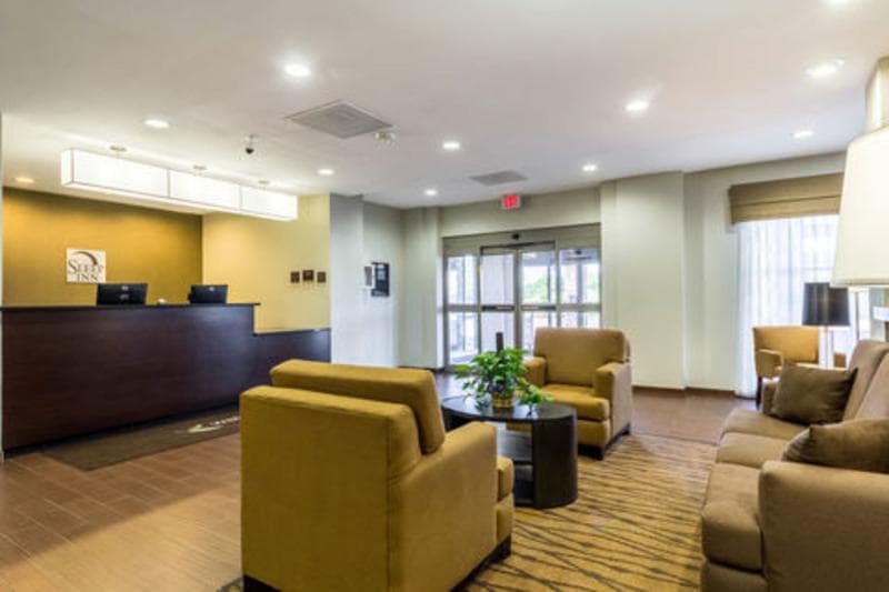 Budget Host Inn & Suites photo 1