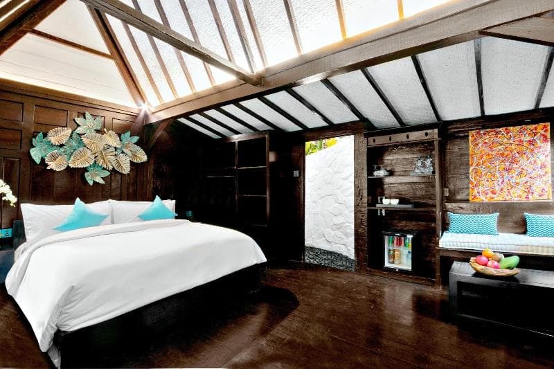 Canvas Escape Resort 5