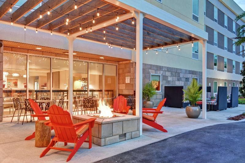Home2 Suites by Hilton Daytona Beach Speedway, FL 4