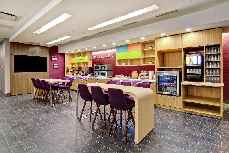 Home2 Suites by Hilton Edmonton South 3