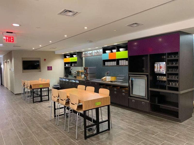 Home2 Suites by Hilton Newark-Airport, NJ 4