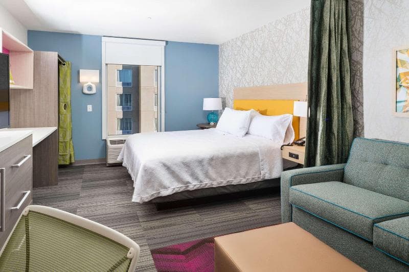 Home2 Suites by Hilton Newark-Airport, NJ 5