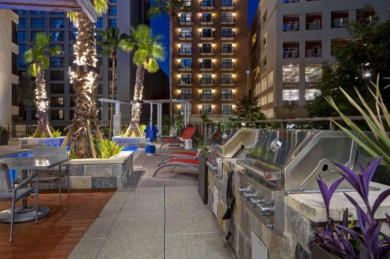 Home2 Suites by Hilton San Antonio Riverwalk 2