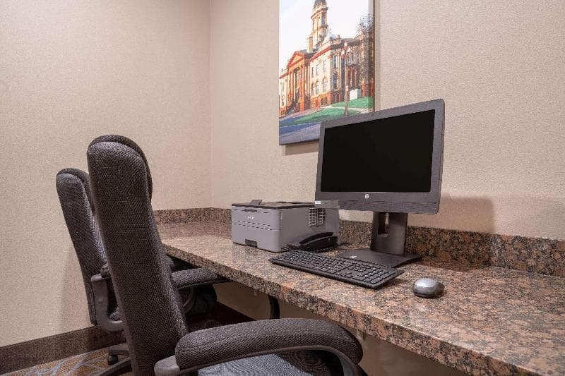 Americinn By Wyndham Windom photo 1
