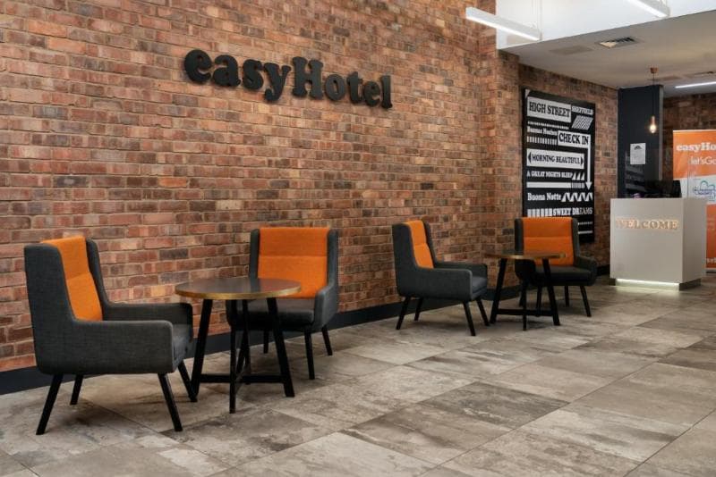 easyHotel Sheffield 5