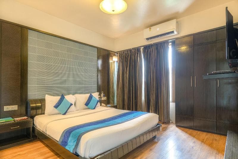 Hotel Mint Ivy 3